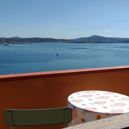 Appartamentino Panoramico...Con Finestra Sul Mare! La Maddalena  Exteriör bild