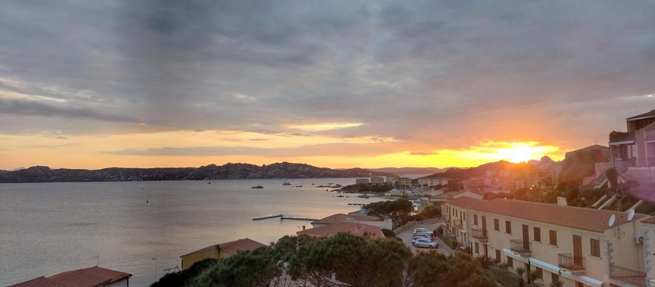Appartamentino Panoramico...Con Finestra Sul Mare! La Maddalena  Exteriör bild