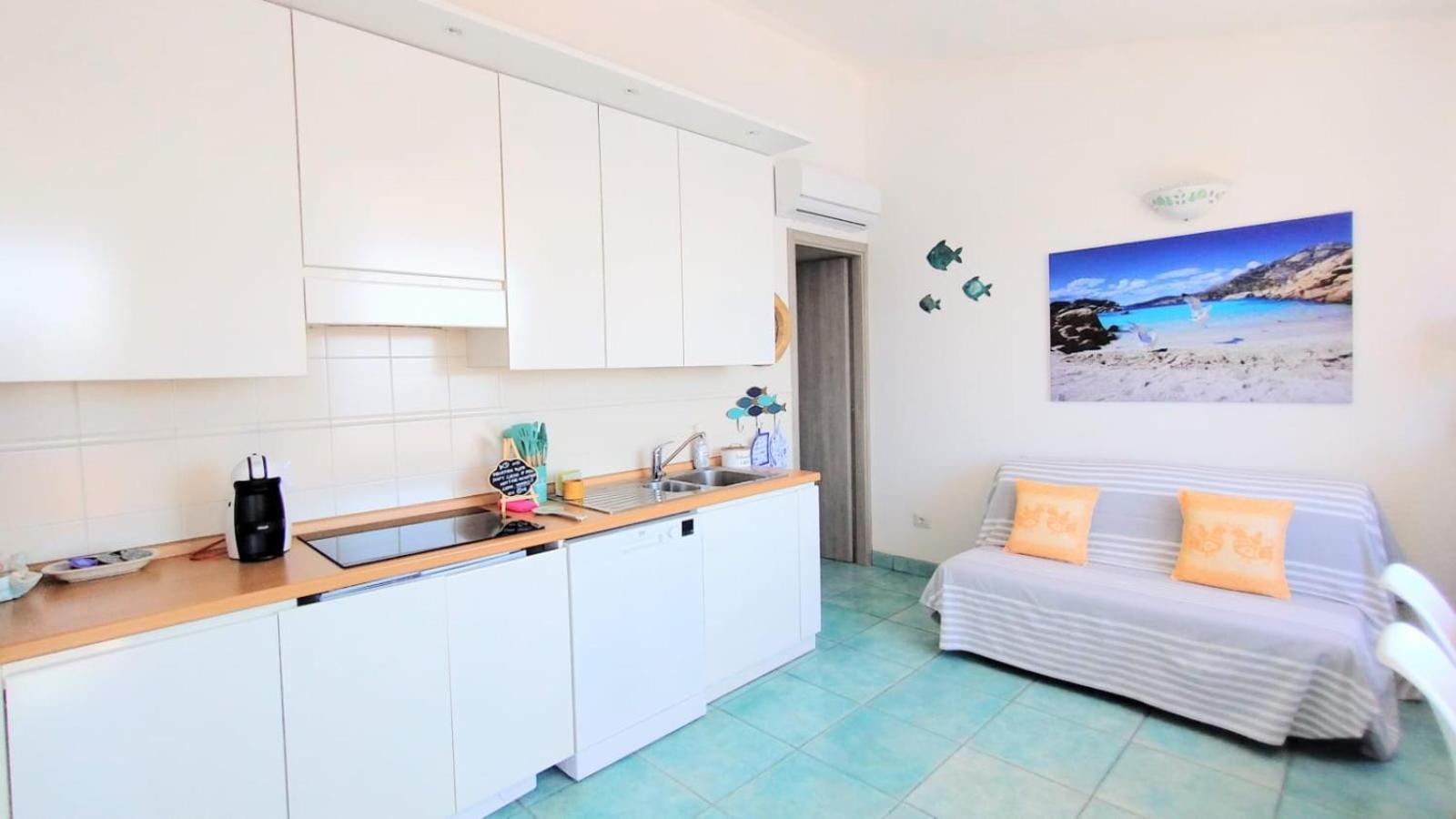 Appartamentino Panoramico...Con Finestra Sul Mare! La Maddalena  Exteriör bild