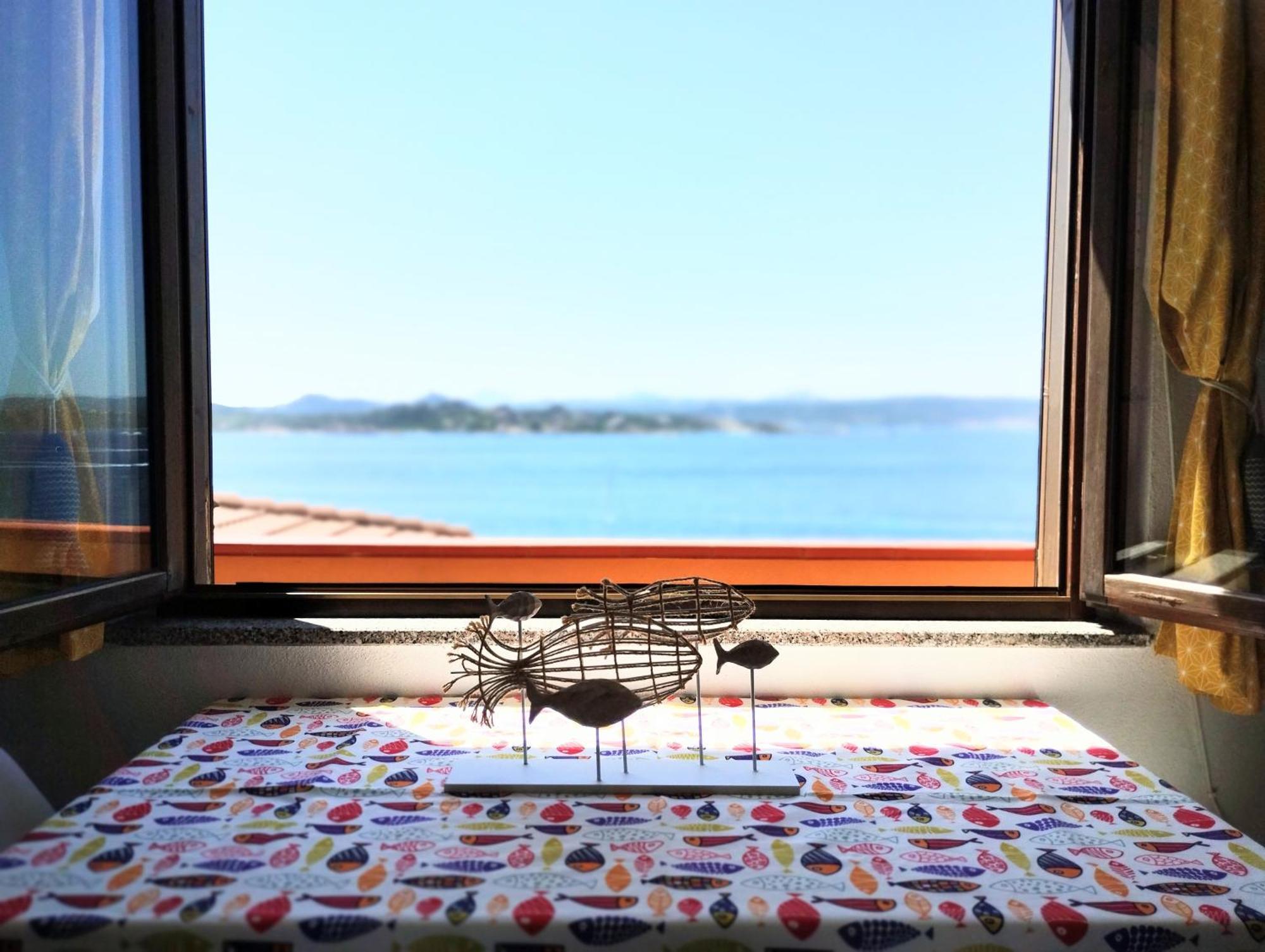 Appartamentino Panoramico...Con Finestra Sul Mare! La Maddalena  Exteriör bild